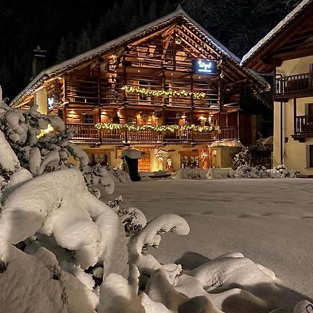 Wongade Hotell Gressoney-la-Trinité Eksteriør bilde