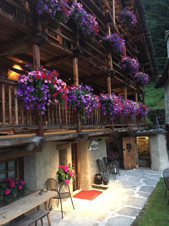 Wongade Hotell Gressoney-la-Trinité Eksteriør bilde